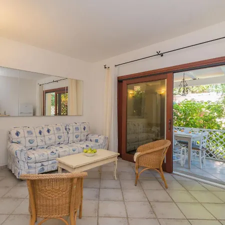 Elicriso By Interhome * Casa Tamponi